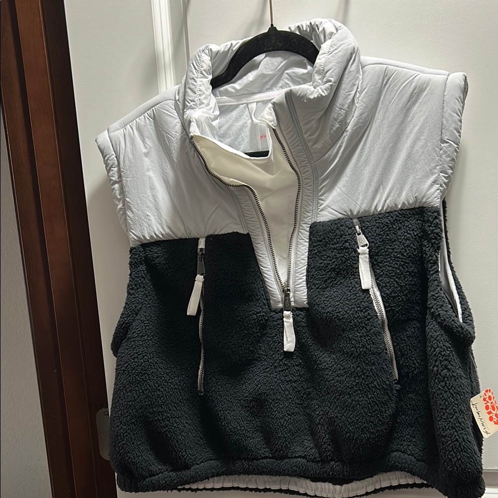 Two-Tone Fleece Vest